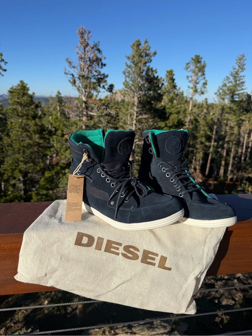 Diesel Men’s Navy High-Top Sneakers with Teal Lining